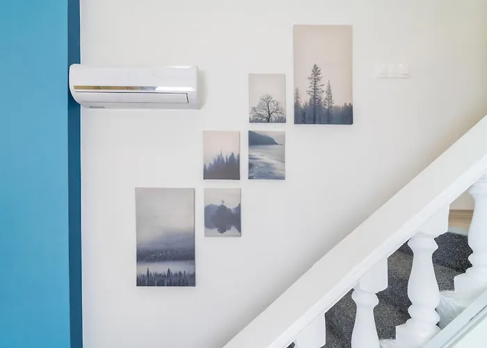 Deja Blue Old Center Studio. Sofia