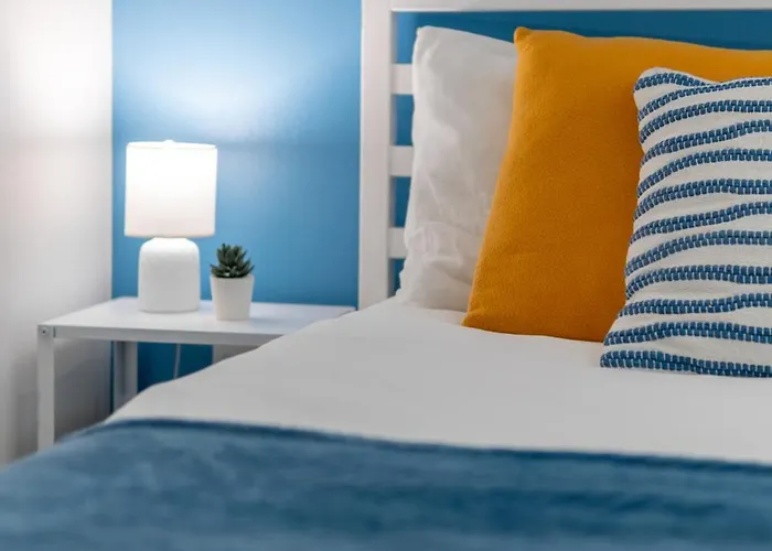 Deja Blue Old Center Studio. Apartment